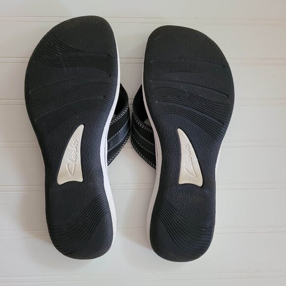 Clarks Cloudsteppers Breeze Sea Sandals 9 Black Flip Flop Comfort - Picture 6 of 7